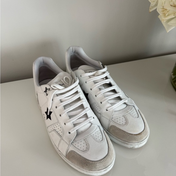 Dior White Sneakers with Black Star Details - Picture 5 of 9